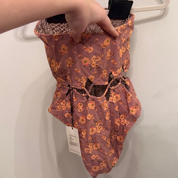 NWT Acacia Swimwear Mundaka Full Piece in Gisele - Picture 5 of 7